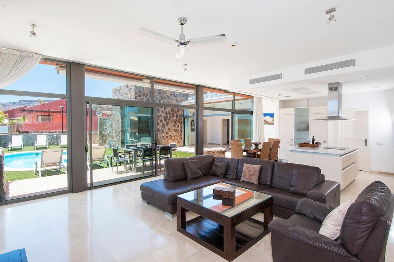 Tauro Villas Deluxe 拉普拉亚蒂陶洛 外观 照片