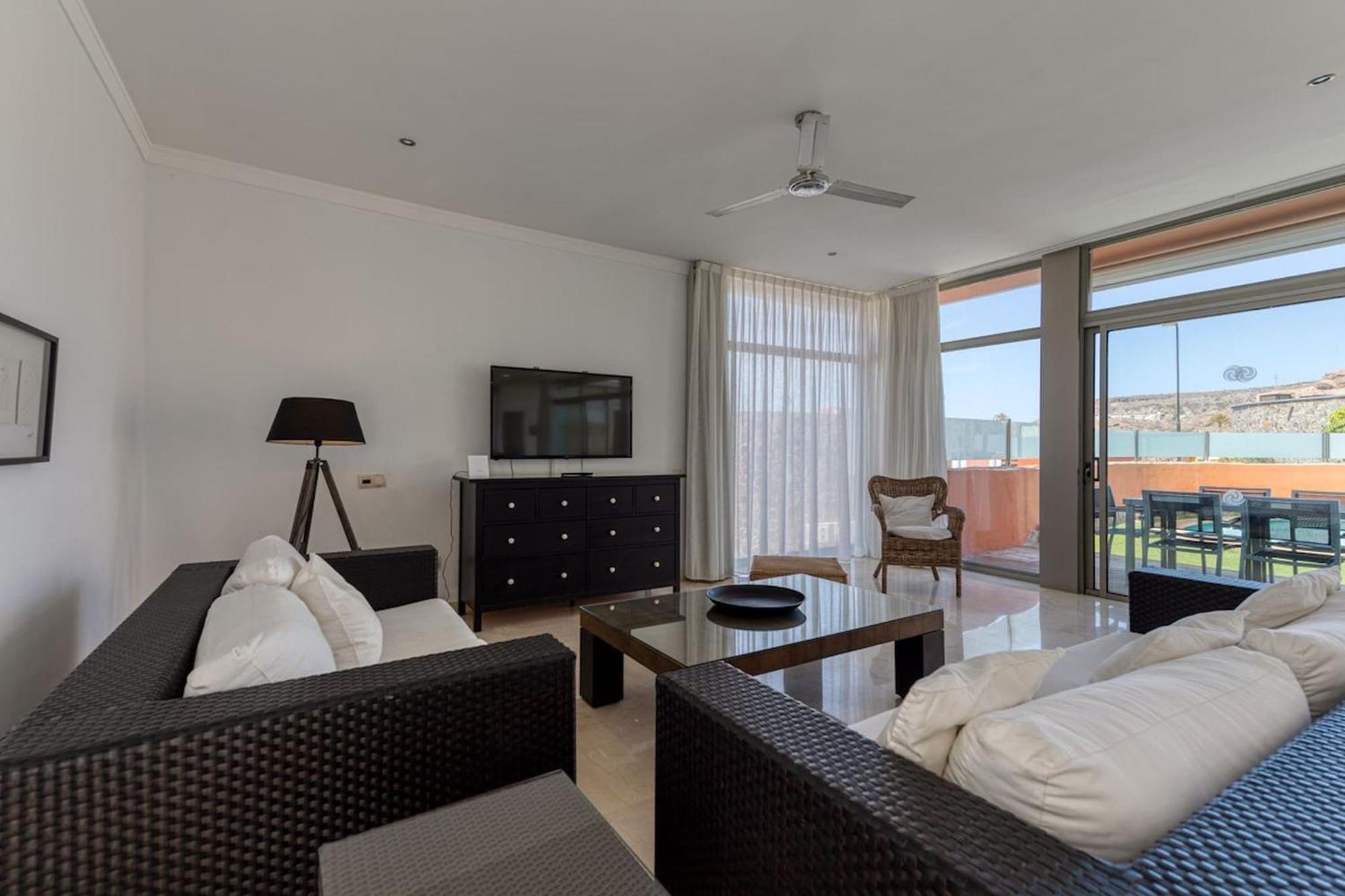 Tauro Villas Deluxe 拉普拉亚蒂陶洛 外观 照片