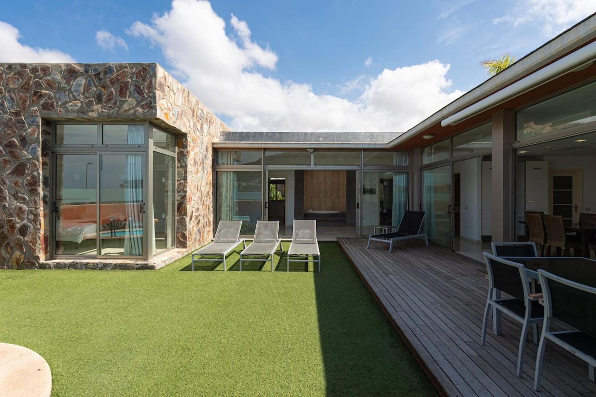 Tauro Villas Deluxe 拉普拉亚蒂陶洛 外观 照片